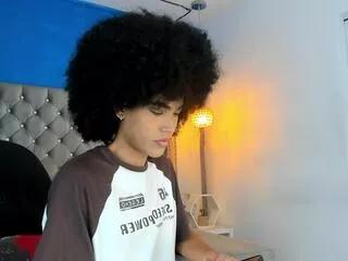 valentino_ruiz from Flirt4Free is Freechat
