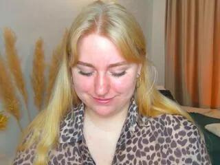 vicky_roze from Flirt4Free is Freechat