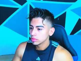 vinny_oliver from Flirt4Free