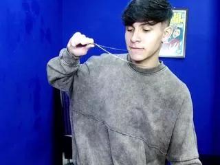 will_sthar from Flirt4Free