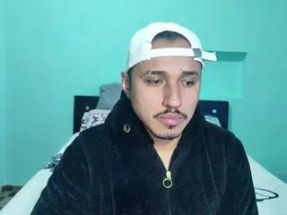 willer_fox from Flirt4Free
