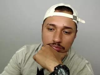 willer_fox from Flirt4Free