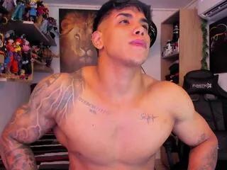 william_dracko from Flirt4Free is Freechat