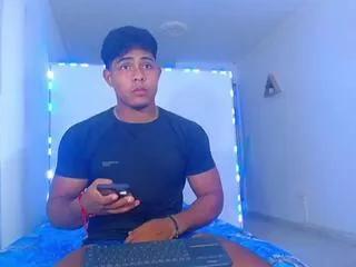 xavier_bryant from Flirt4Free is Freechat