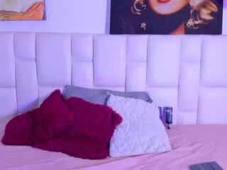 yaya_hilton from Flirt4Free