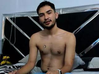 yoggi_aron from Flirt4Free
