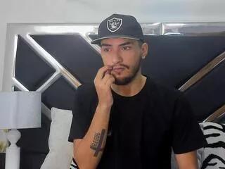 Yoggi_aron from Flirt4Free