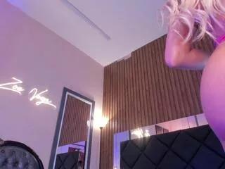 zoe_vegas from Flirt4Free is Freechat