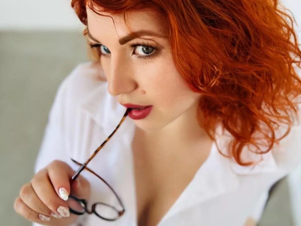 AlisaRedfox from LiveJasmin is Freechat