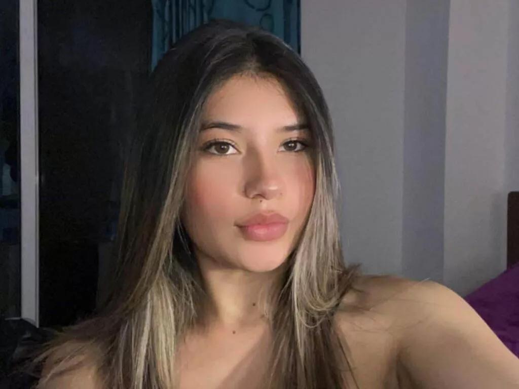 AmberCarlo from LiveJasmin is Freechat