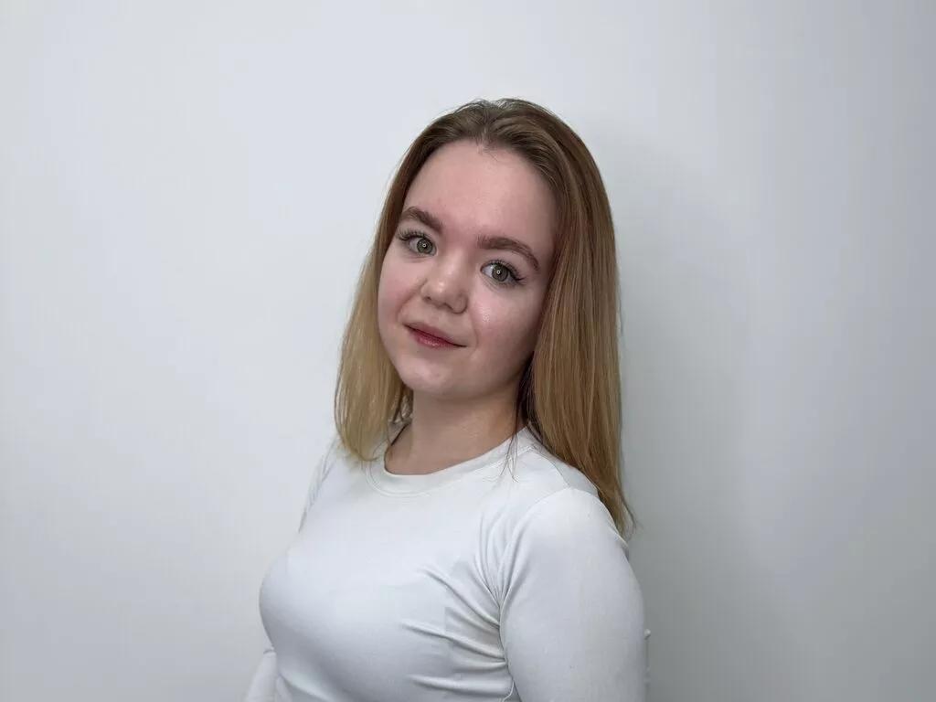 AnnisAnness from LiveJasmin is Freechat
