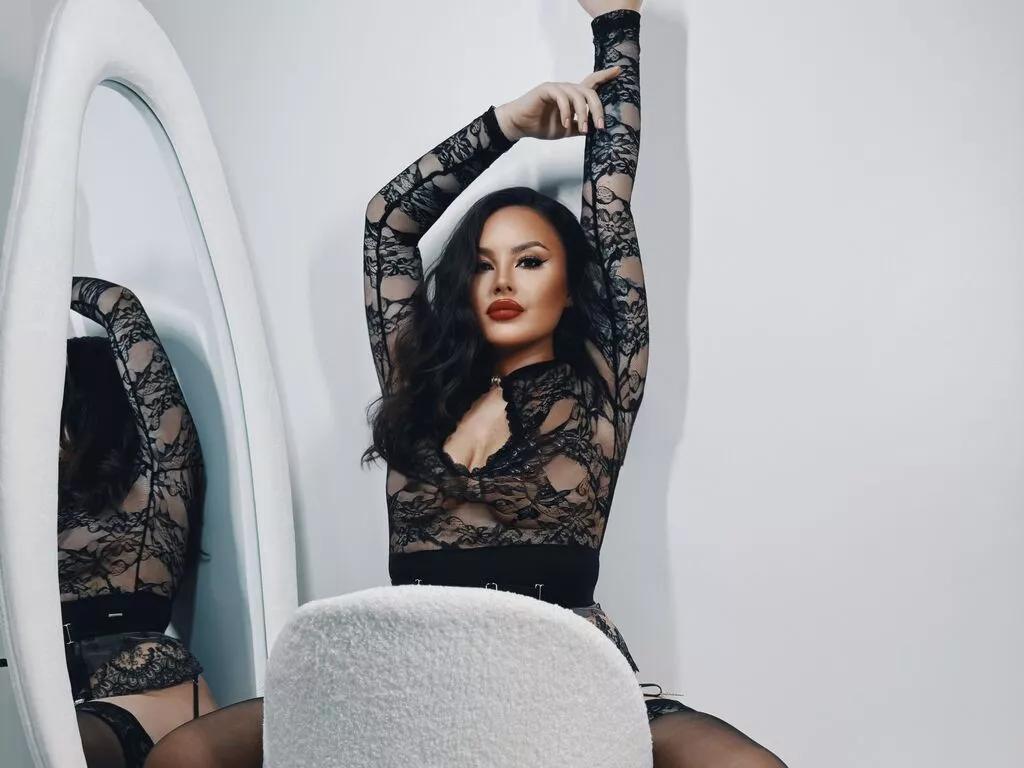 AriaLunne from LiveJasmin is Freechat