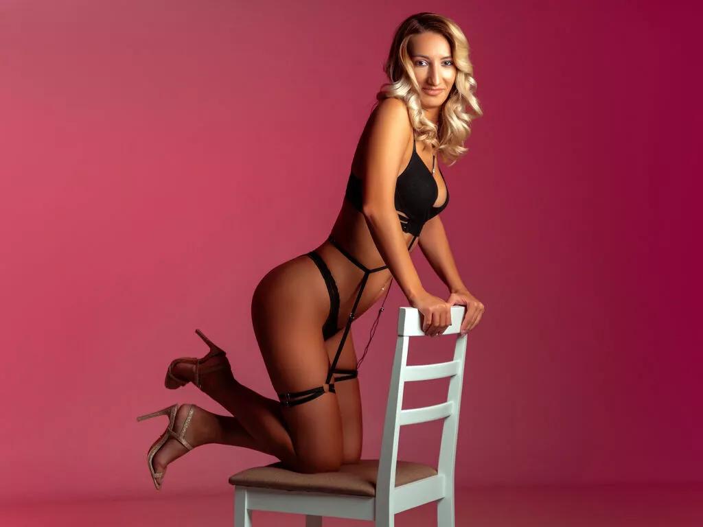 AylaLevine from LiveJasmin is Freechat