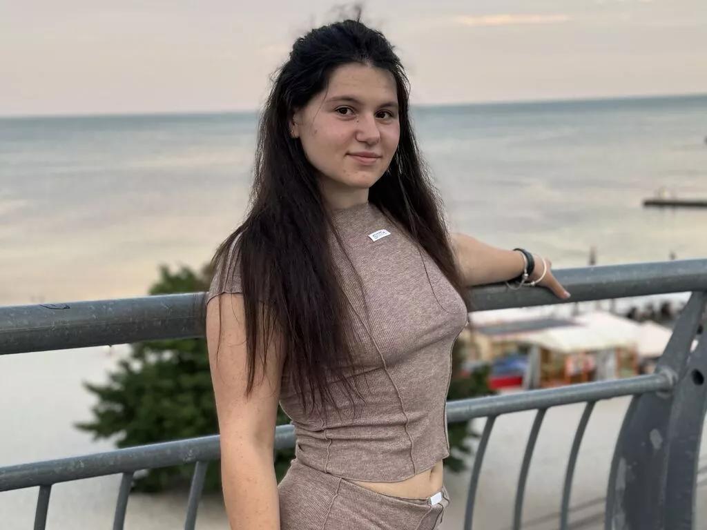 Bellaelya from LiveJasmin is Freechat