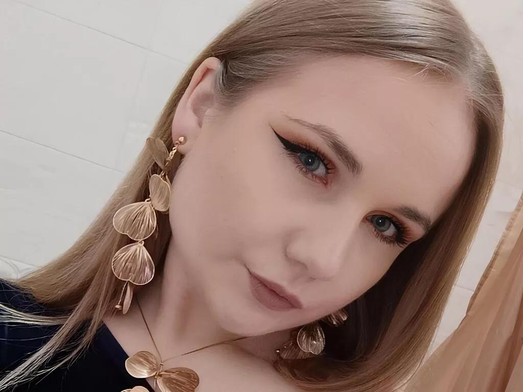 CarolinaEvan from LiveJasmin is Freechat