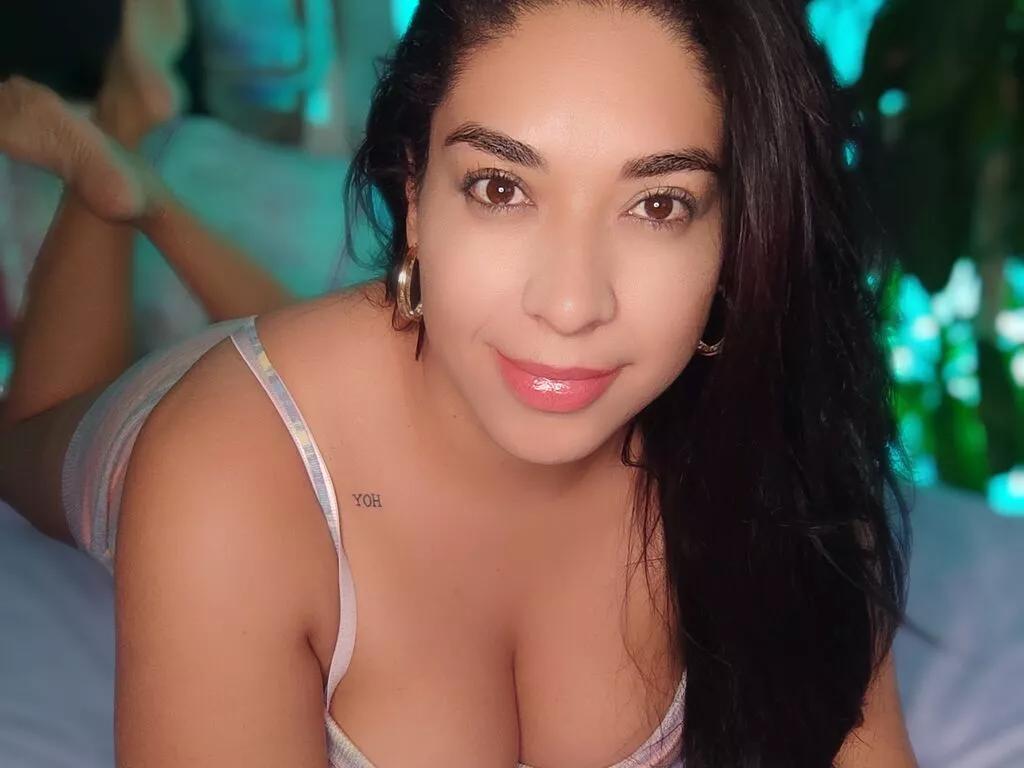 ChristinaYhang from LiveJasmin is Freechat