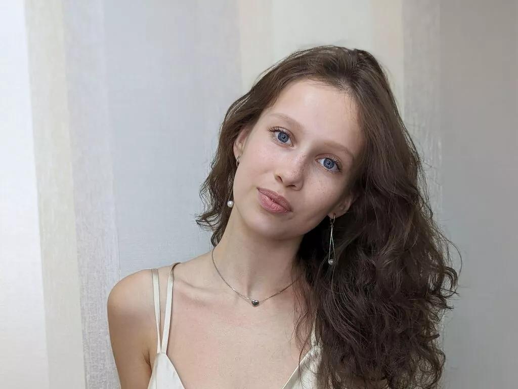 EdlinHathorne from LiveJasmin is Freechat