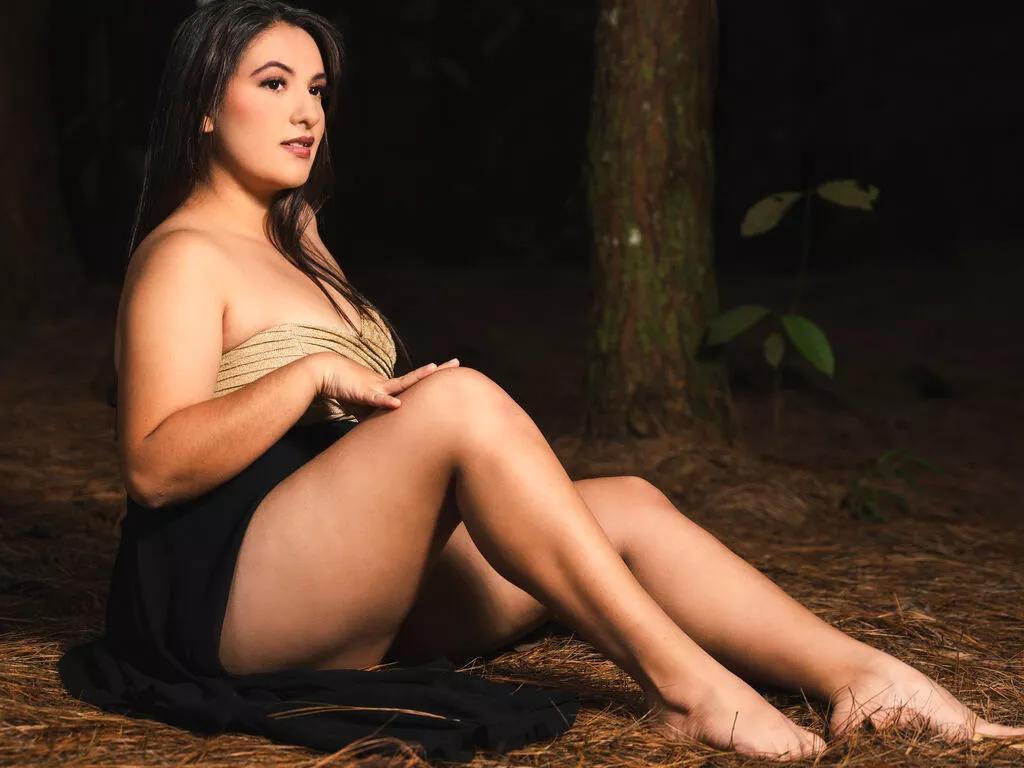 EvaContrer from LiveJasmin is Group