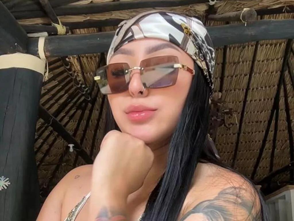 EvaVelvets from LiveJasmin is Freechat