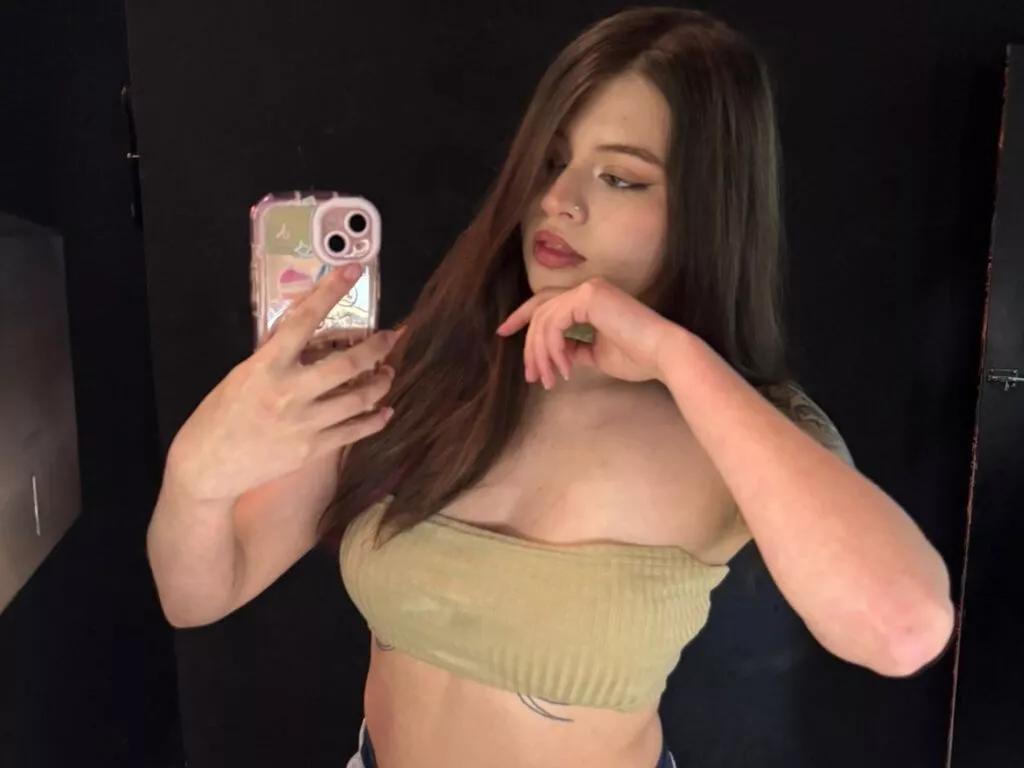 GigiSmithh from LiveJasmin is Freechat