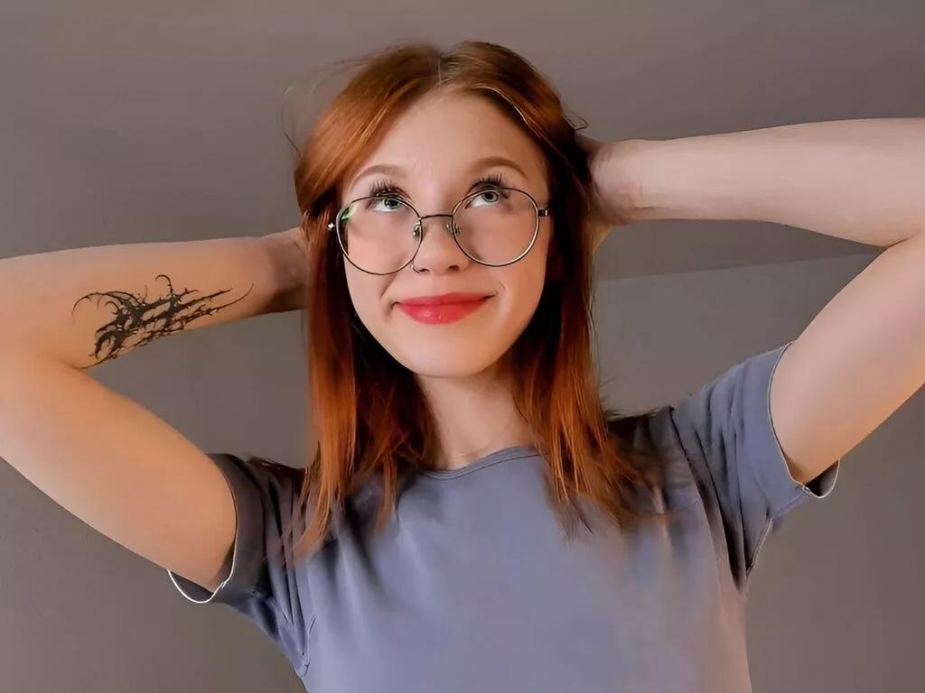 GwendolynBodge from LiveJasmin is Group