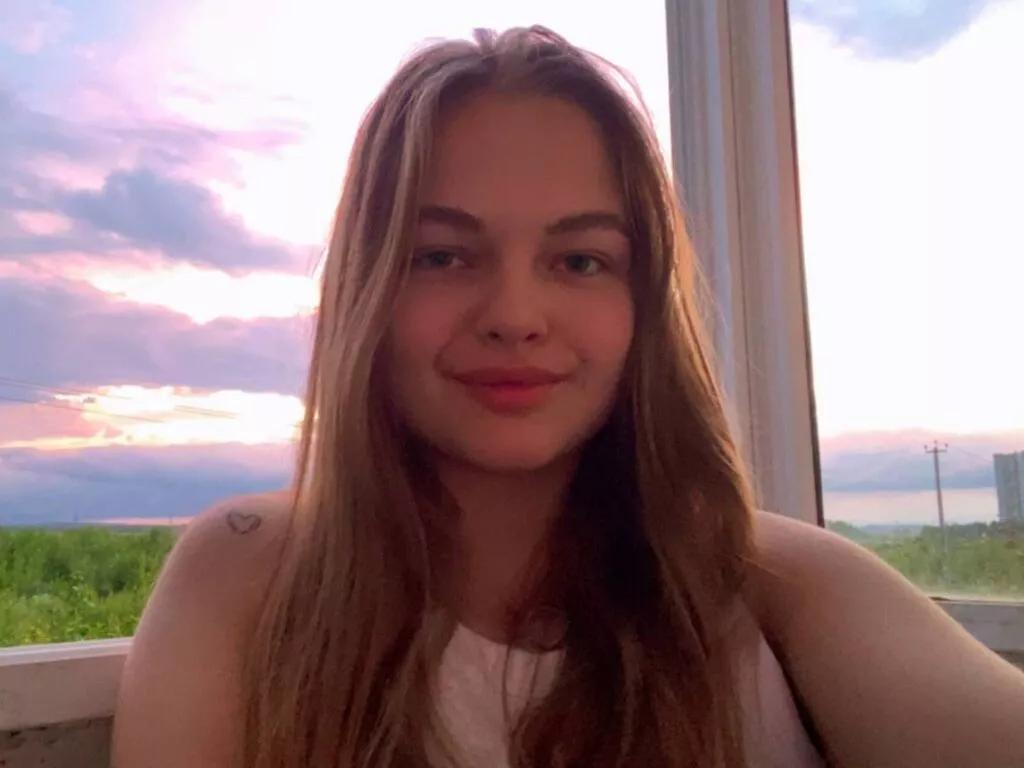 HildaColbourne from LiveJasmin is Freechat