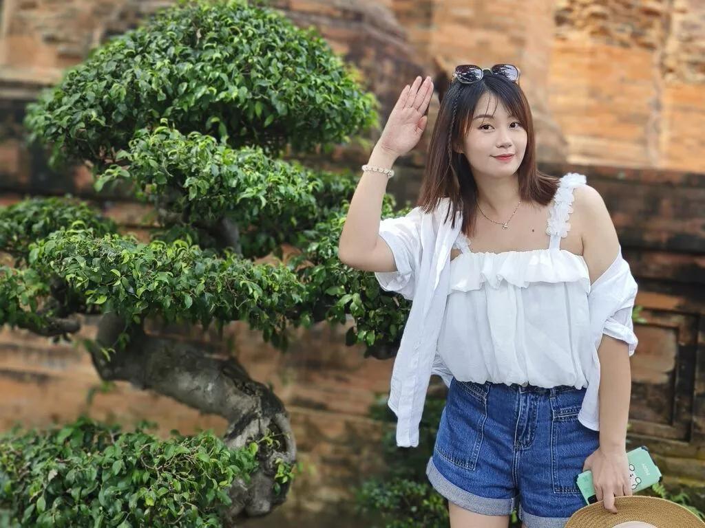 HuangTiantian from LiveJasmin is Freechat