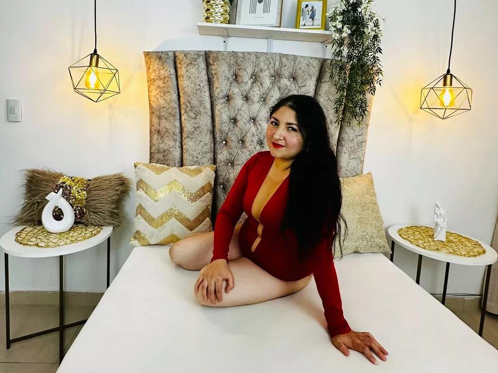 JasmineCrimels from LiveJasmin is Freechat