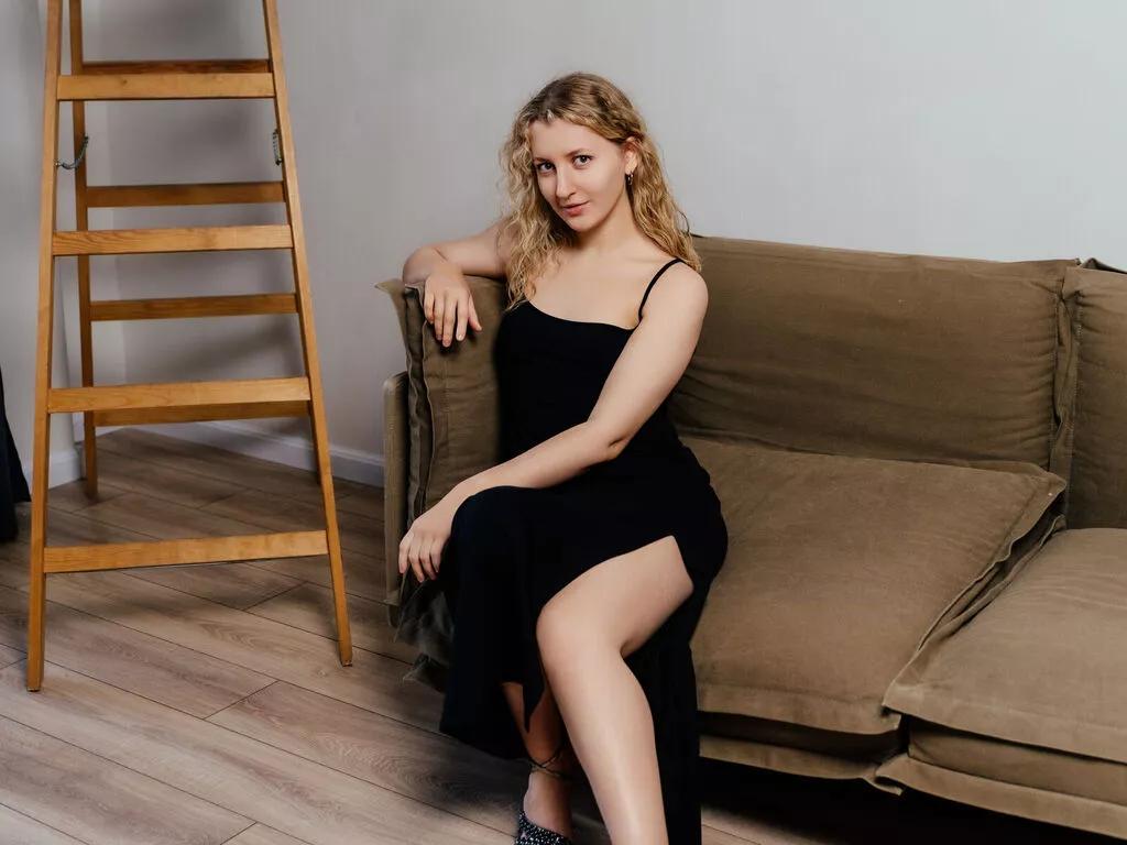 JolynJoestar from LiveJasmin is Freechat