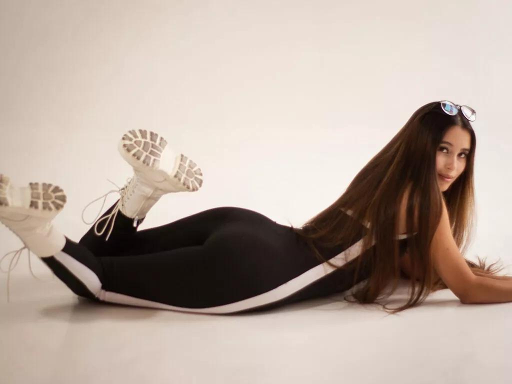 LeynaBell from LiveJasmin is Private