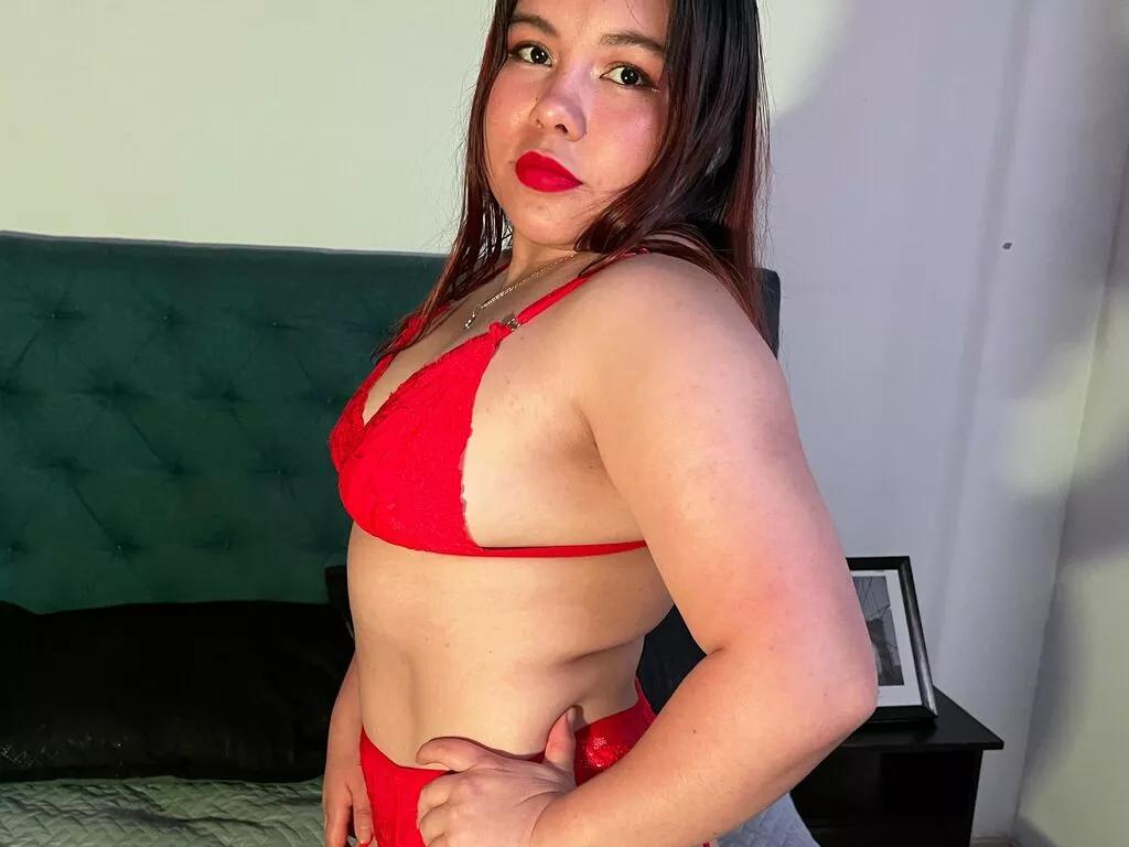 LucyPetit from LiveJasmin is Freechat