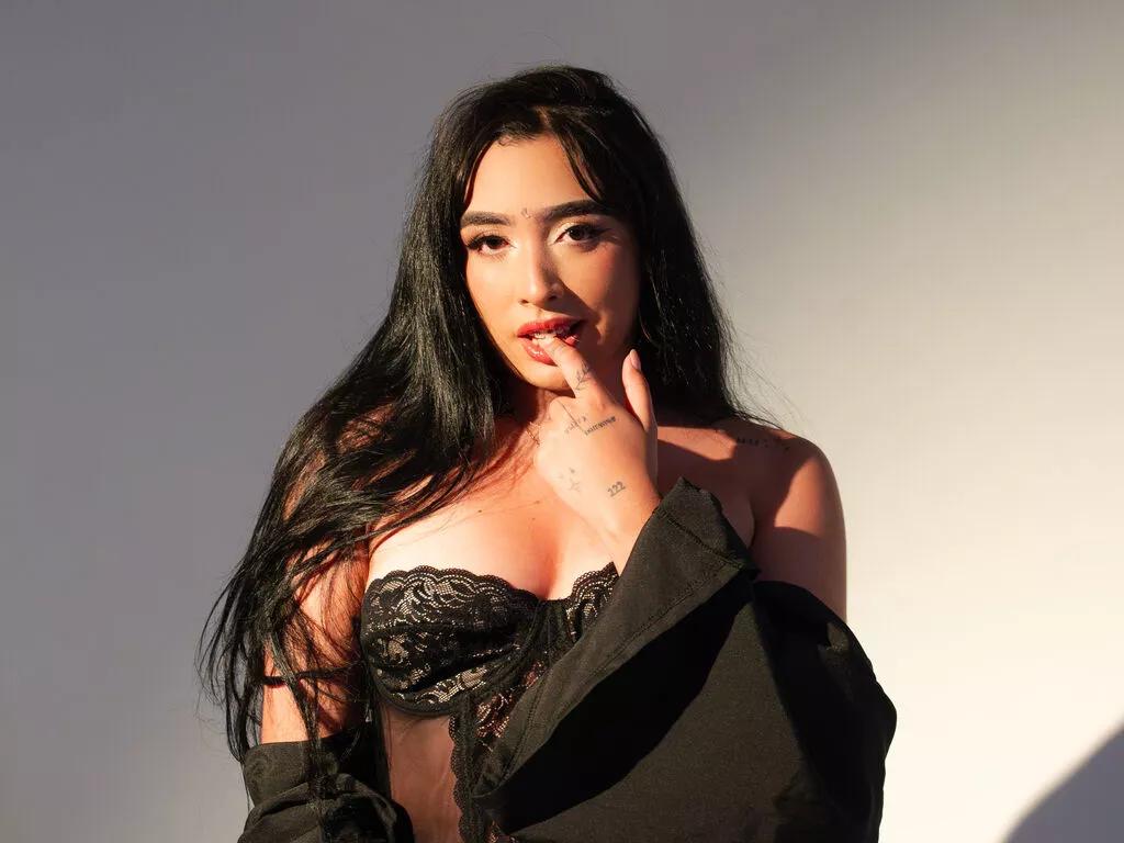 LunaRoos from LiveJasmin is Freechat