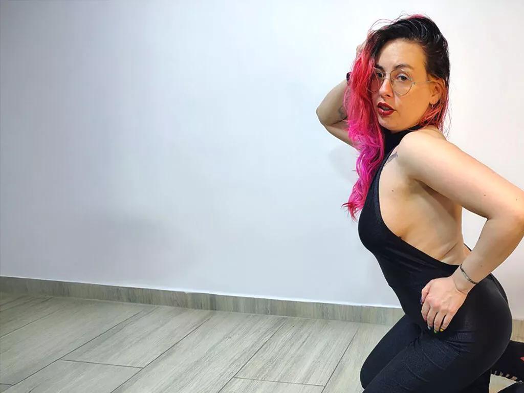 NatashaLau from LiveJasmin is Freechat