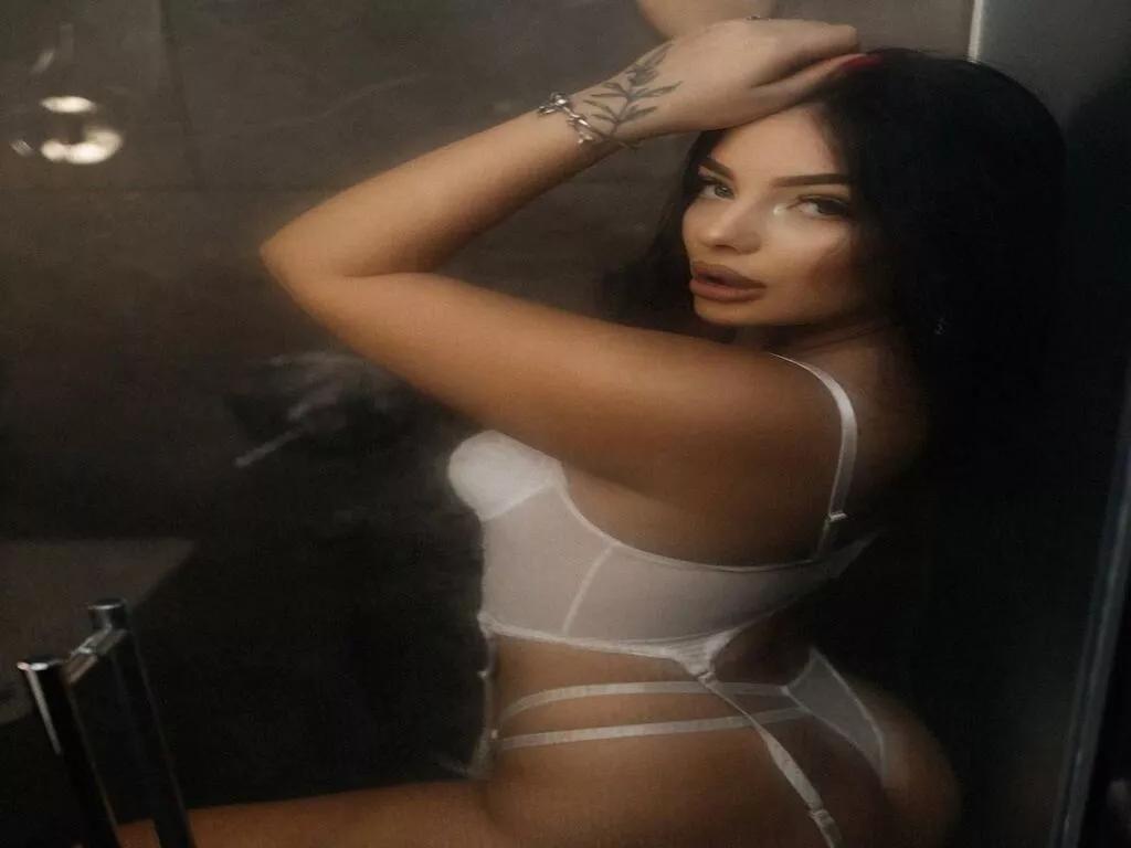 NaynaVelvet from LiveJasmin is Freechat