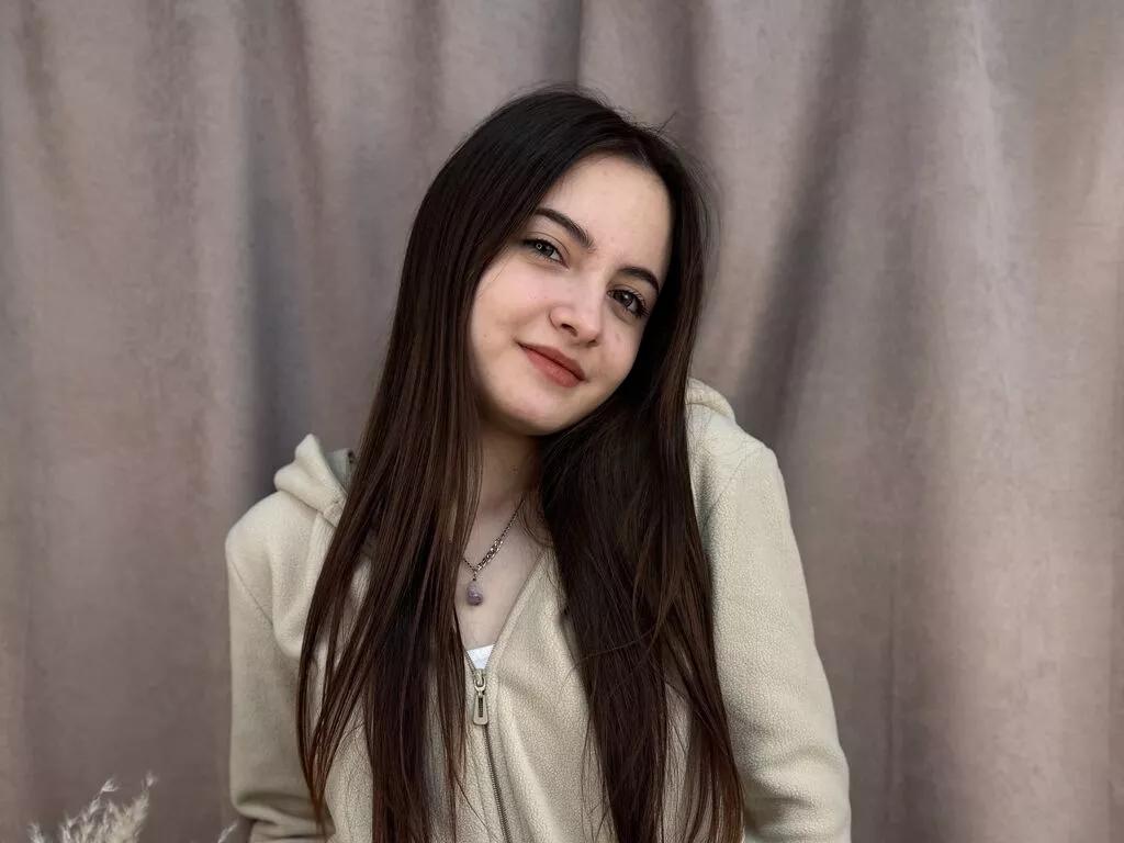PhyllisBate from LiveJasmin is Freechat