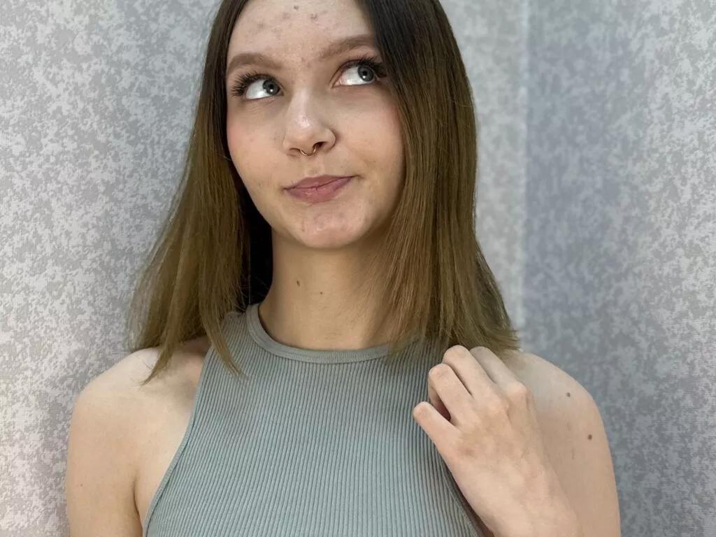 QuennaHeaston from LiveJasmin is Freechat