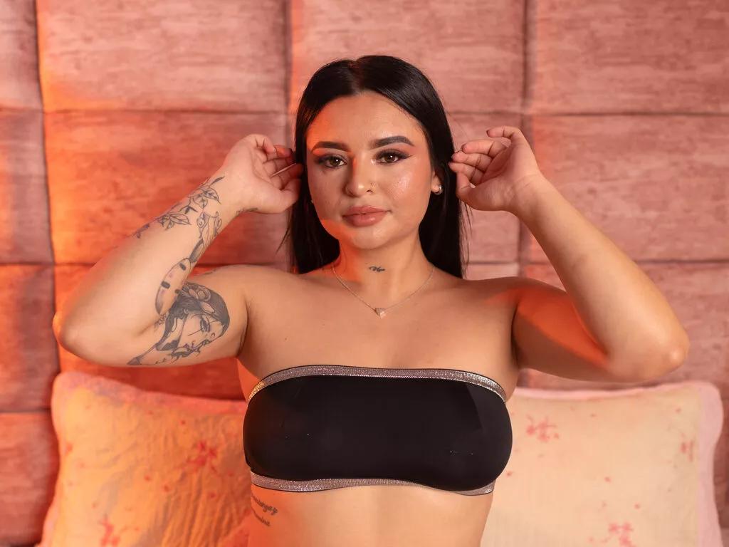 SabrinaBluee from LiveJasmin is Freechat