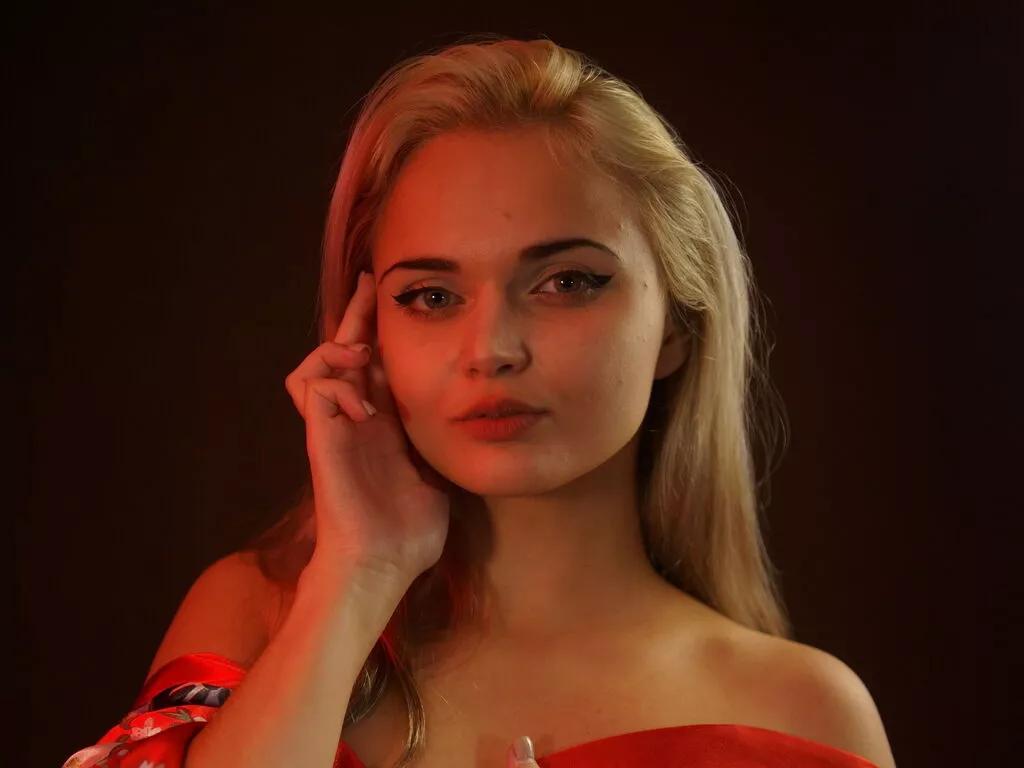 SiennaVicee from LiveJasmin is Freechat