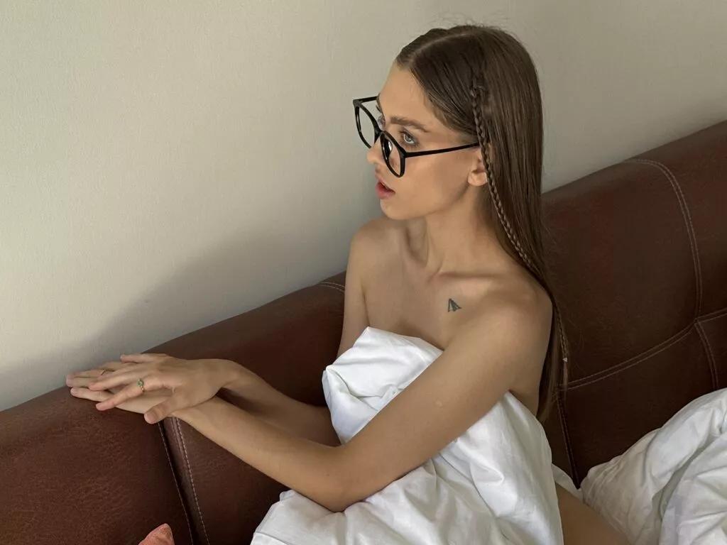 SonyaAvis from LiveJasmin is Freechat