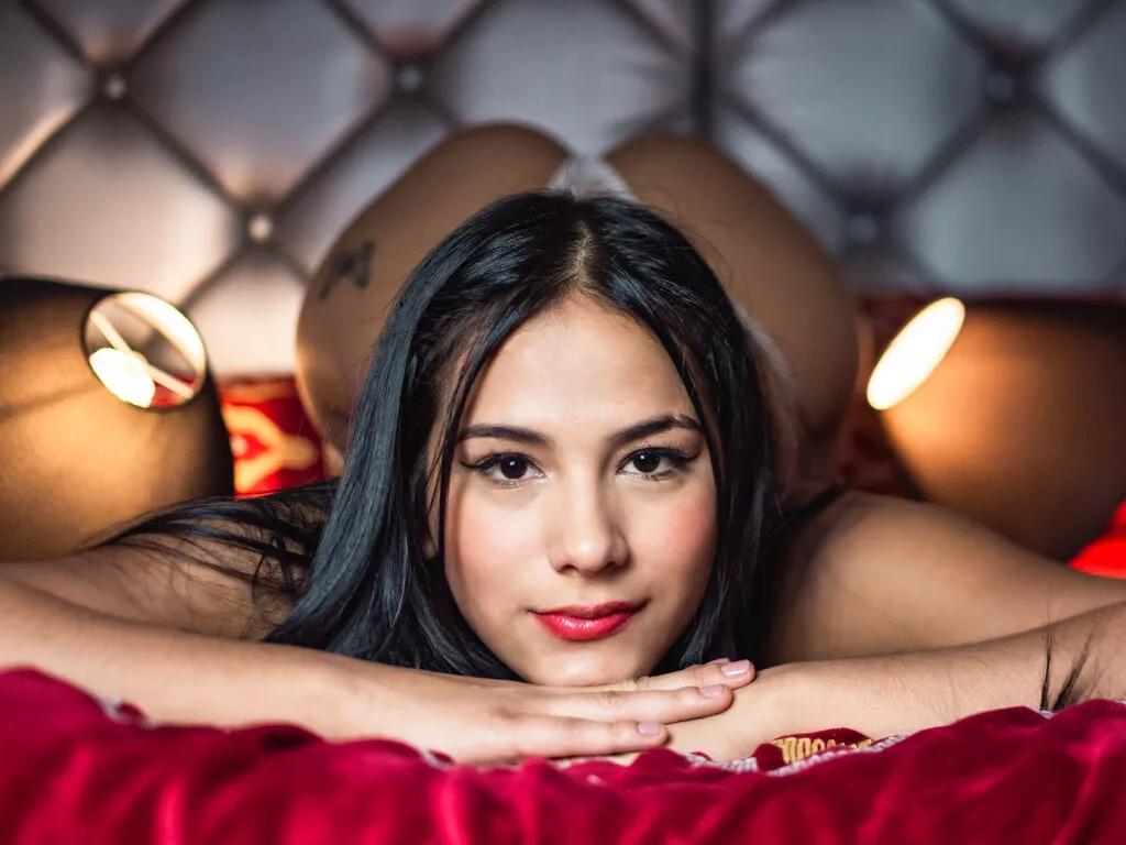 SophiaAdamuz from LiveJasmin is Freechat