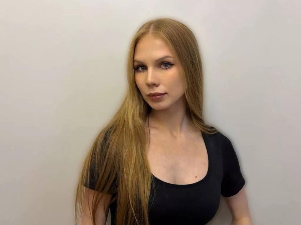 SusieAlvia from LiveJasmin is Freechat