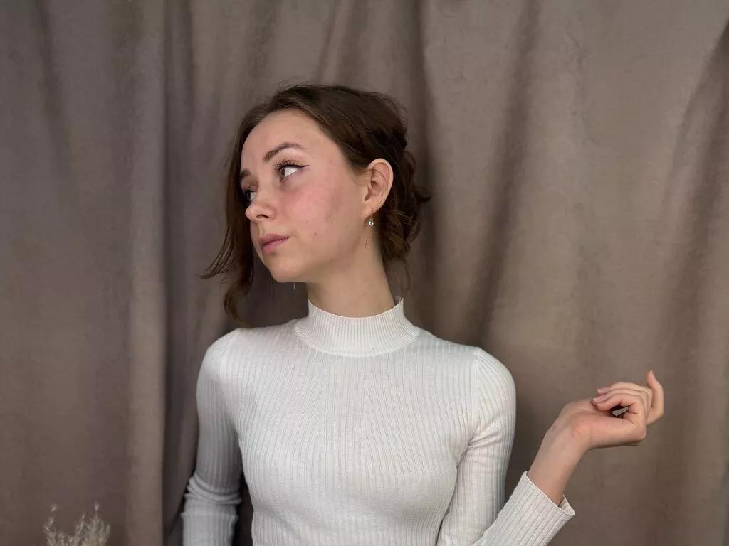 WiloneHathorne from LiveJasmin is Freechat