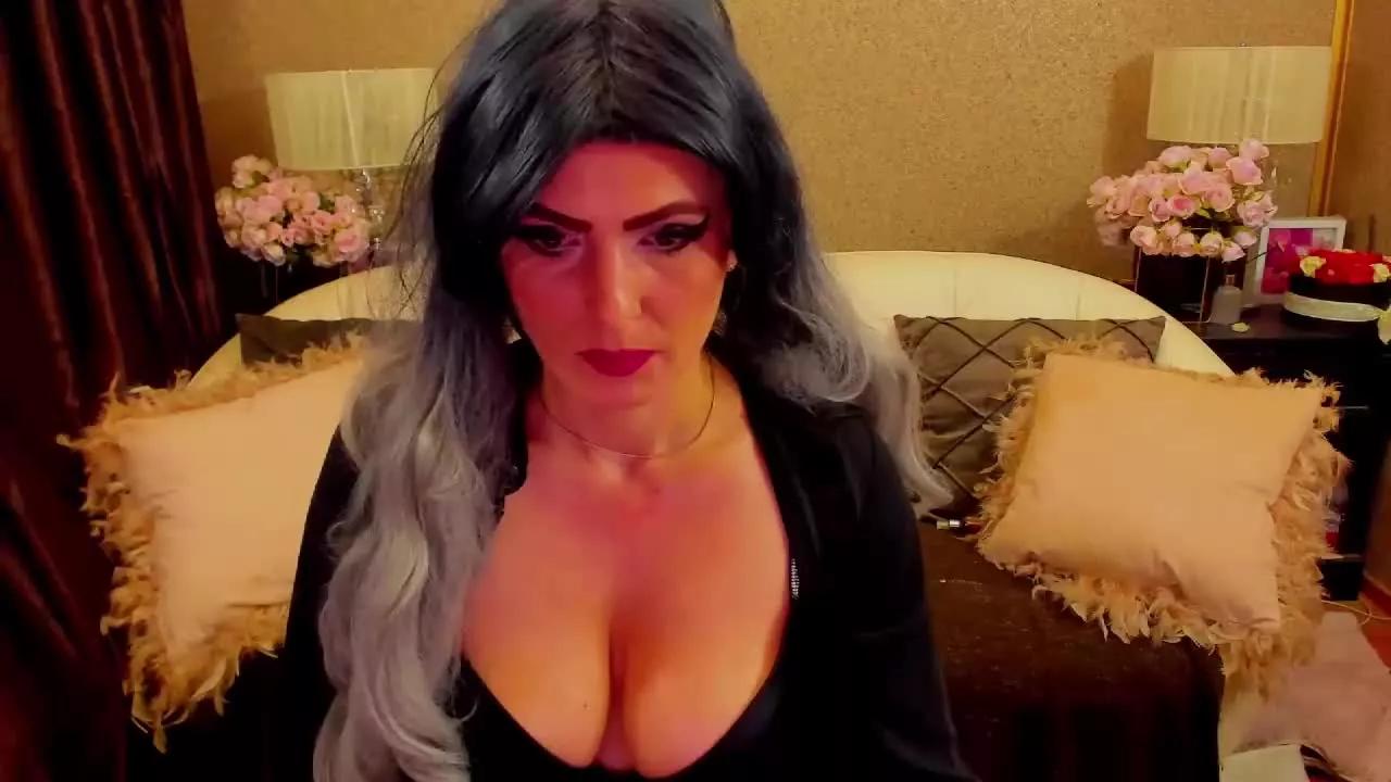 AMANDDASHEMALETS from Streamray