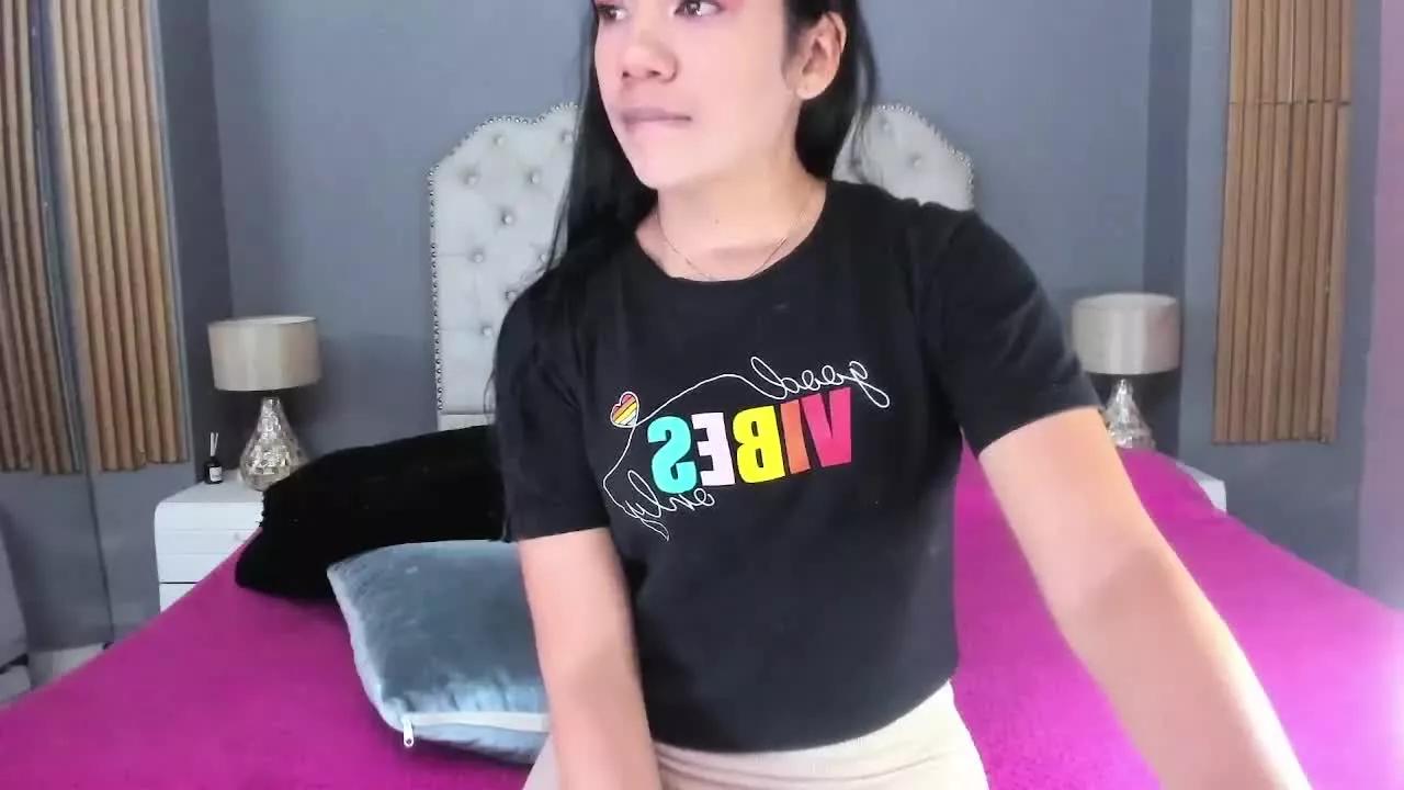 AriaSexyHot from Streamray
