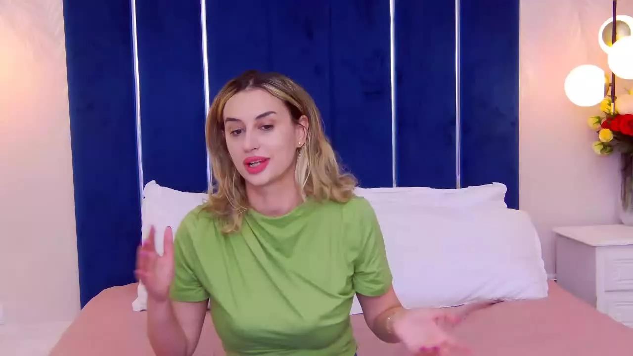 DaianaJacobs from Streamray