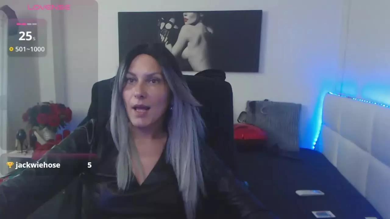 EvelynQueen from Streamray