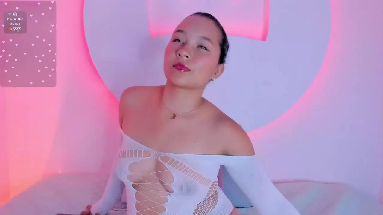 KittenLittleEyes from Streamray