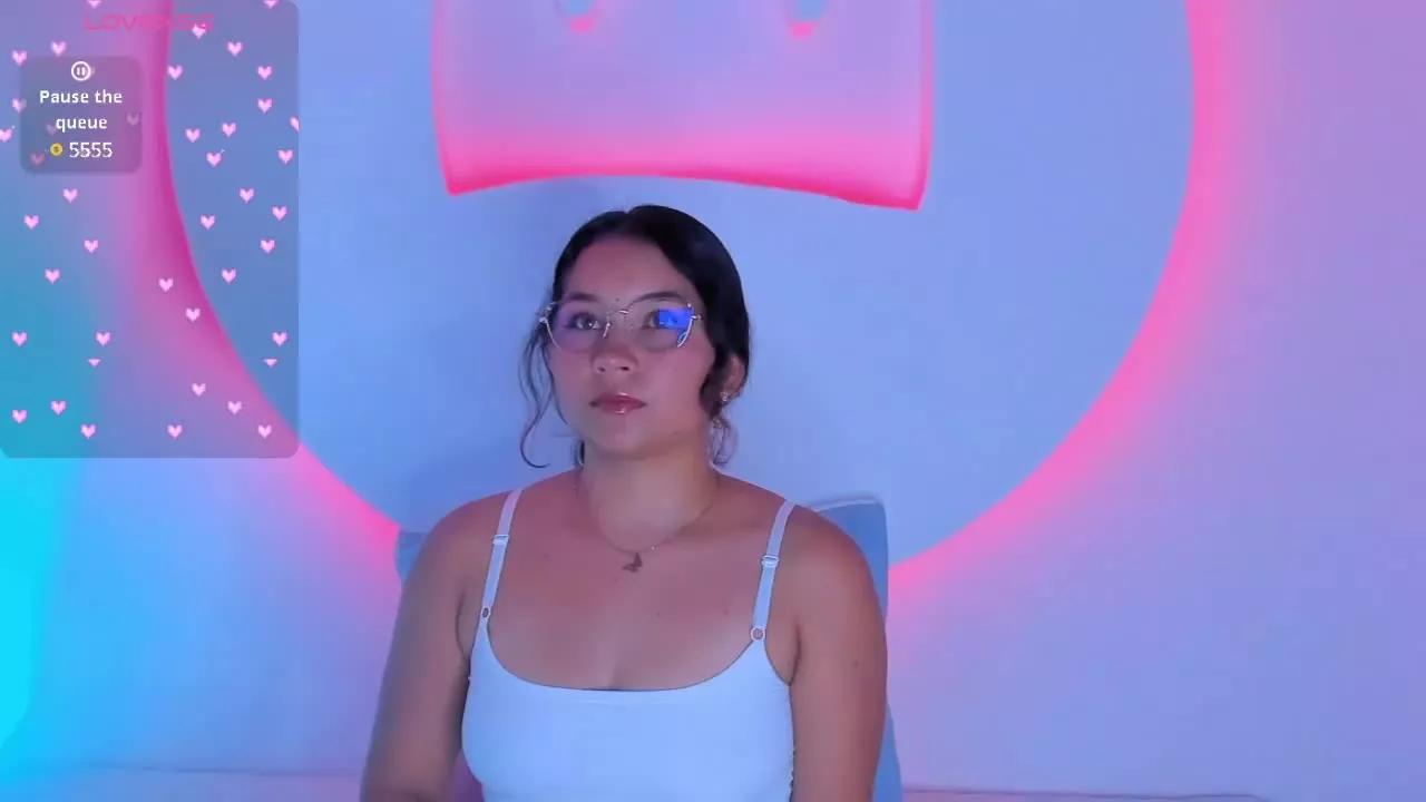 KittenLittleEyes from Streamray