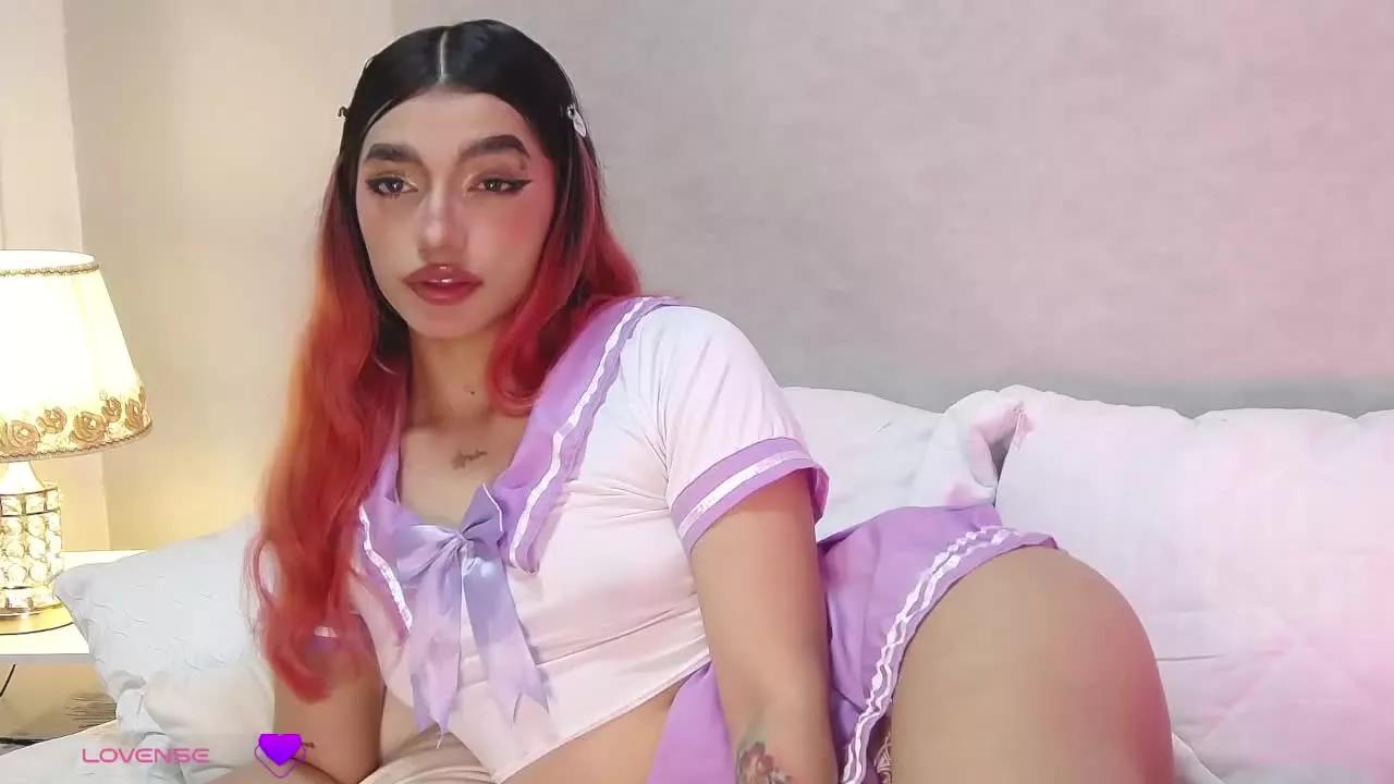 LizzieBrownn from Streamray