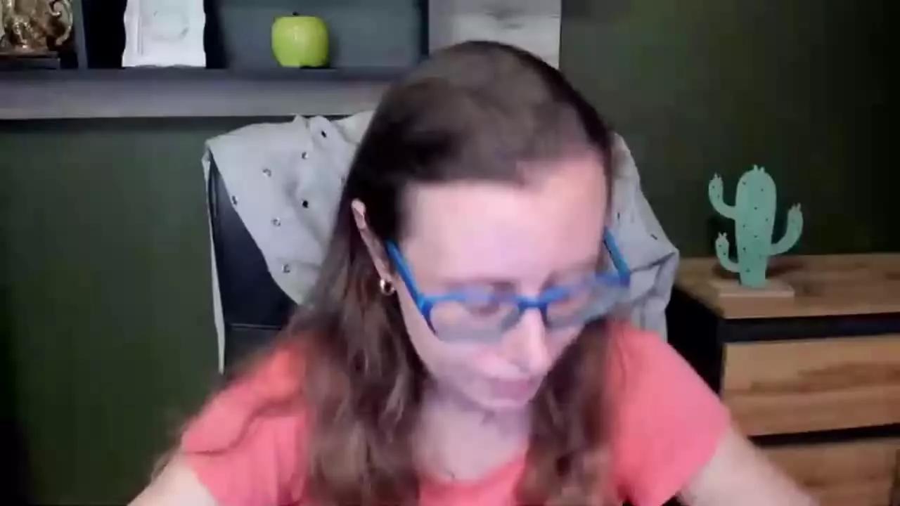 LizzySparkle from Streamray